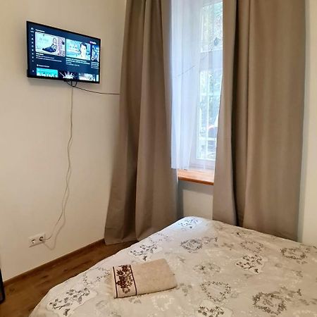 Нечуя-Левицького Lviv Extérieur photo